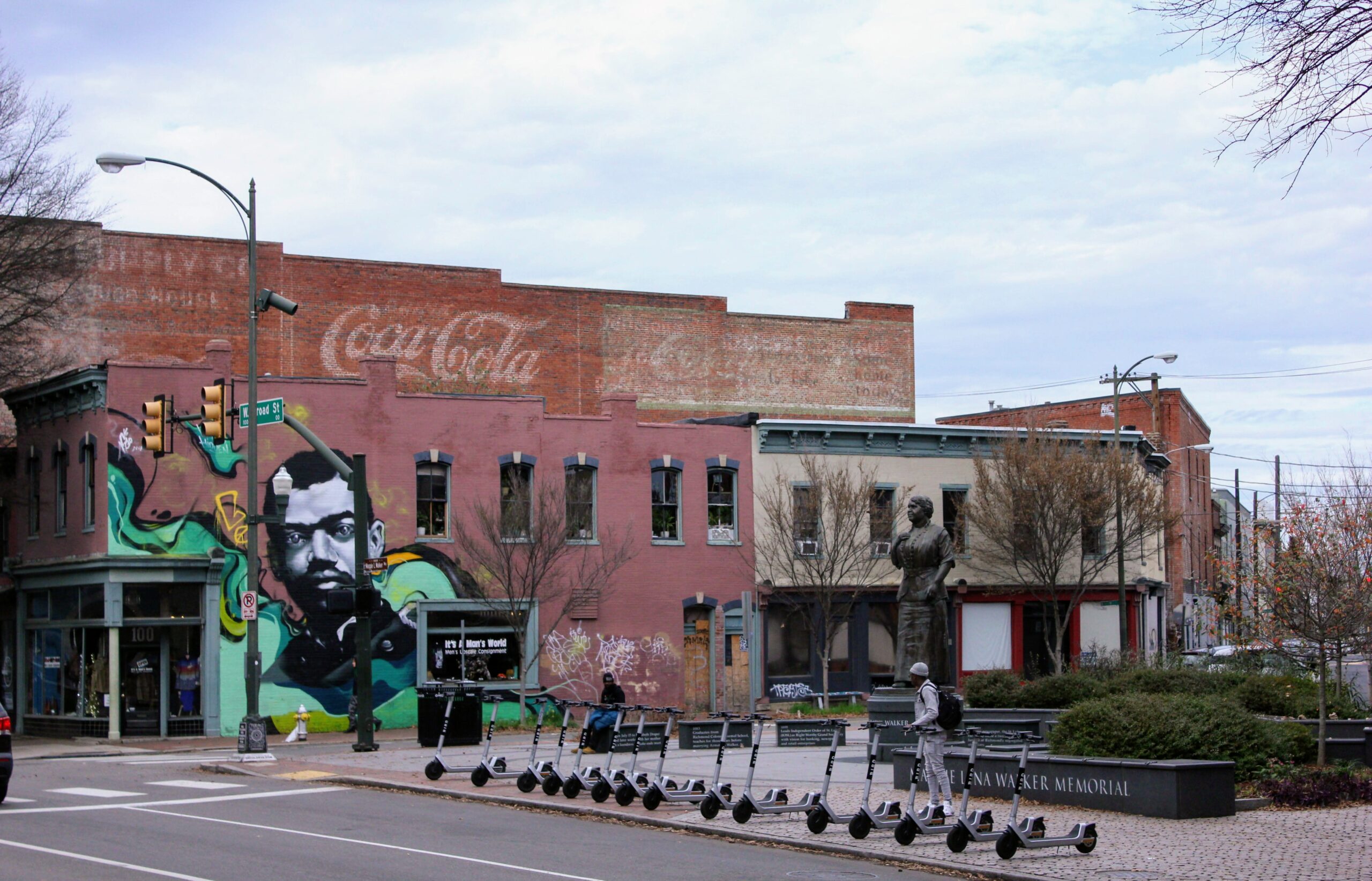 Street view of a mural in the Arts District in Richmond VA